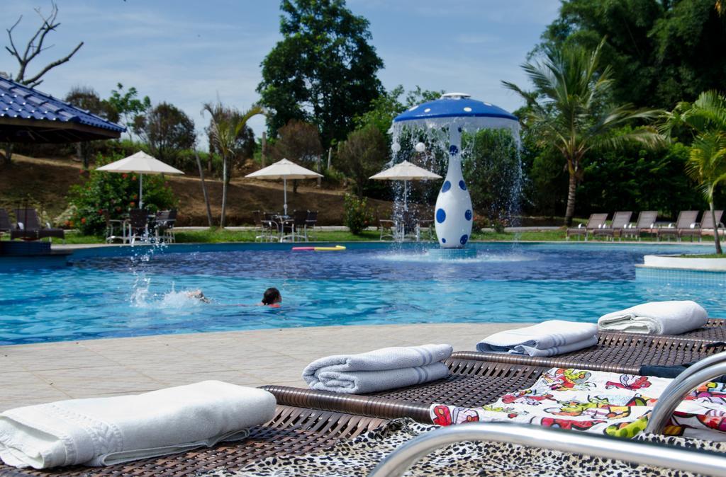 Colonial Plaza Hotel Pindamonhangaba Extérieur photo